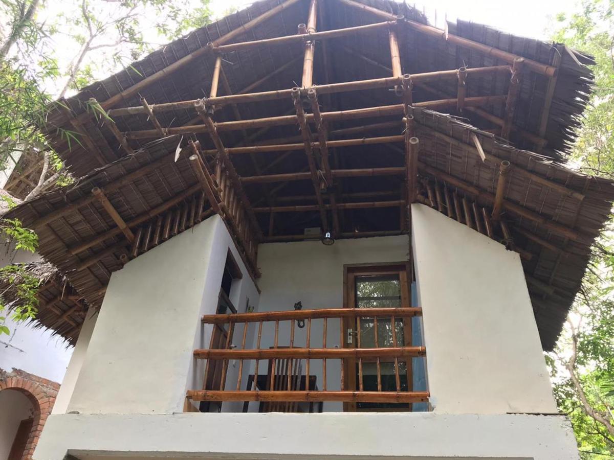 Mangga Lodge Bira Exteriér fotografie