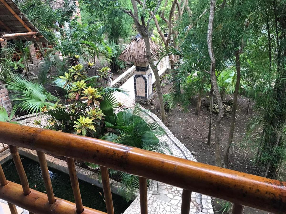 Mangga Lodge Bira Exteriér fotografie